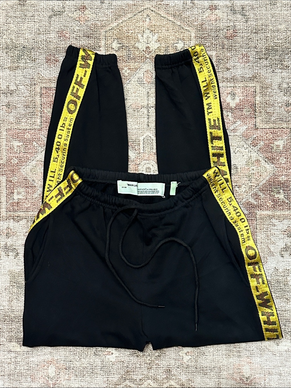 Men’s Main Label OFF WHITE c/o Virgil Abloh Black & Yellow Jogger Sweatpants